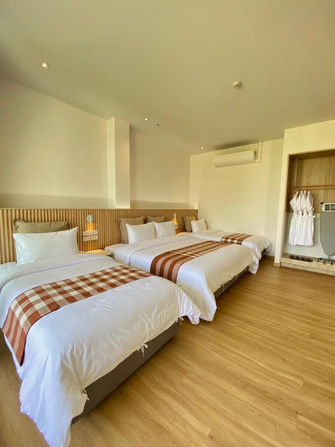 Punn Hotel Korat Nakhonratchasima Екстериор снимка