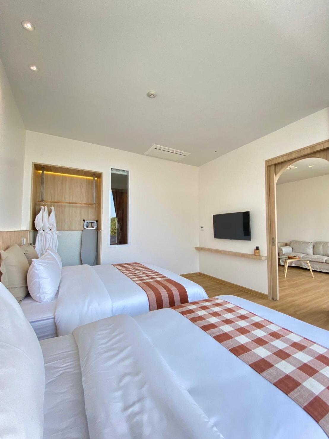 Punn Hotel Korat Nakhonratchasima Екстериор снимка