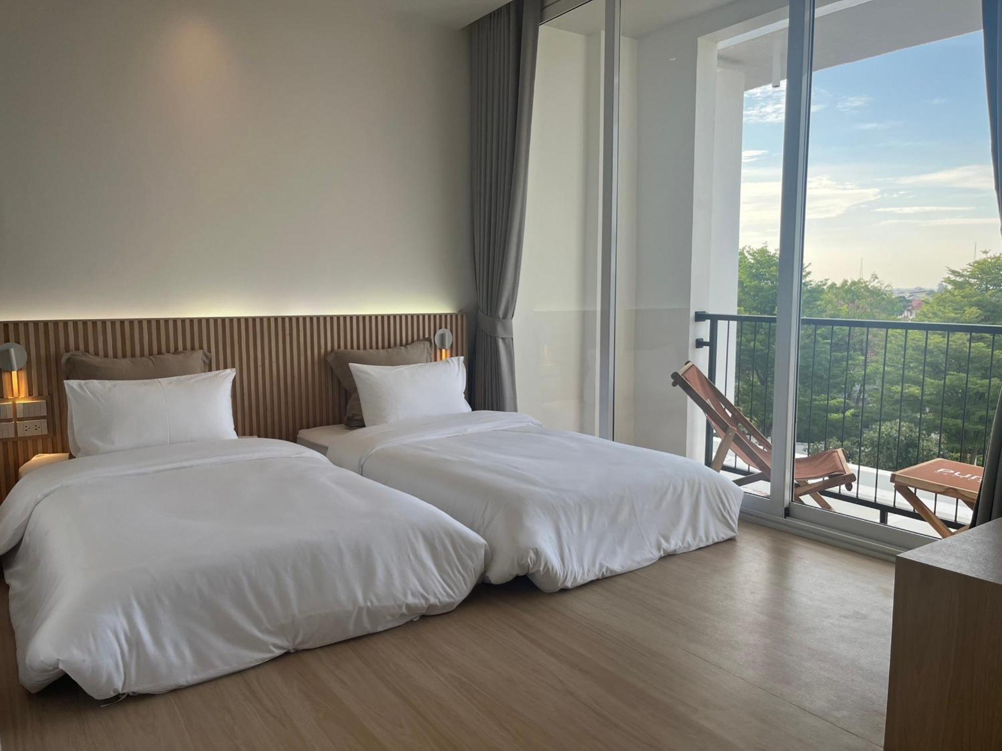 Punn Hotel Korat Nakhonratchasima Екстериор снимка